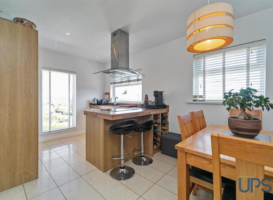 73 Upper Dunmurry Lane, The Green, Dunmurry, Belfast, BT17 0QD