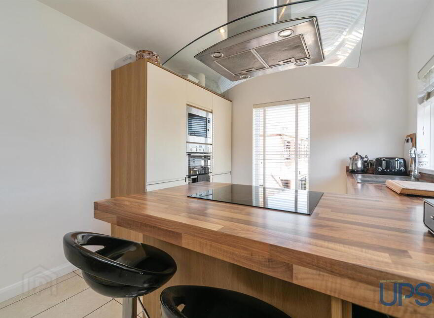 73 Upper Dunmurry Lane, The Green, Dunmurry, Belfast, BT17 0QD