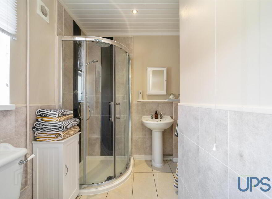 73 Upper Dunmurry Lane, The Green, Dunmurry, Belfast, BT17 0QD