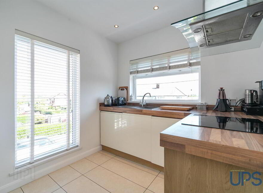 73 Upper Dunmurry Lane, The Green, Dunmurry, Belfast, BT17 0QD