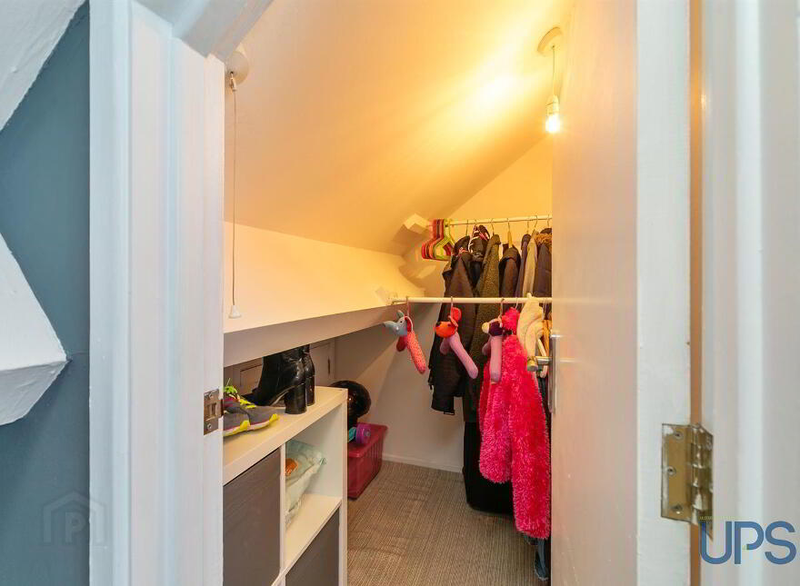 73 Upper Dunmurry Lane, The Green, Dunmurry, Belfast, BT17 0QD