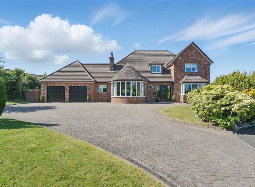 21 Carnesure Manor, Comber, Newtownards, BT23 5SJ photo