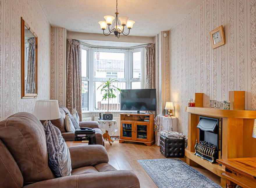 163 Rosebery Road, Ravenhill, Belfast, BT6 8JD