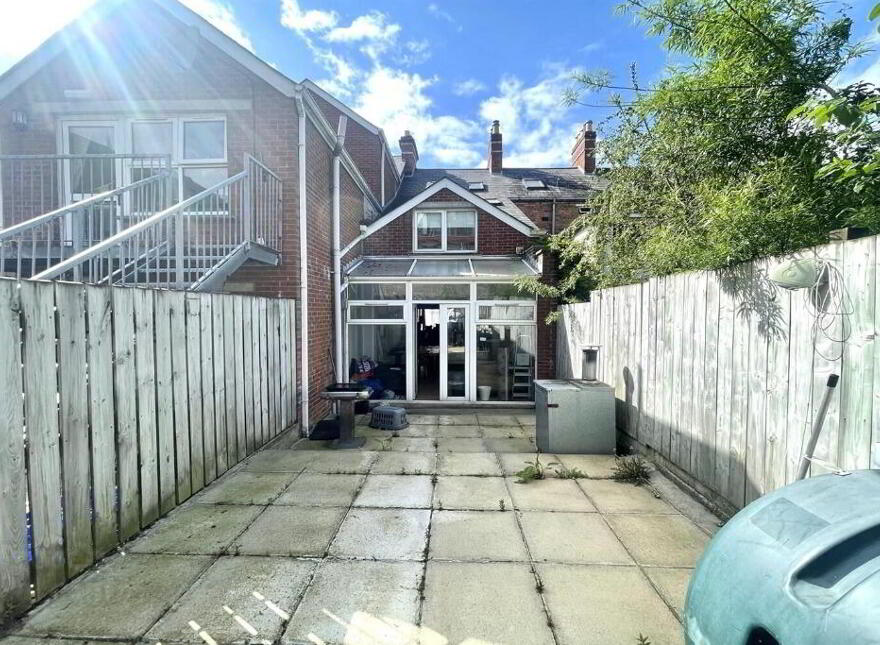 14 Meadowbank Street, Belfast, BT9 7FG