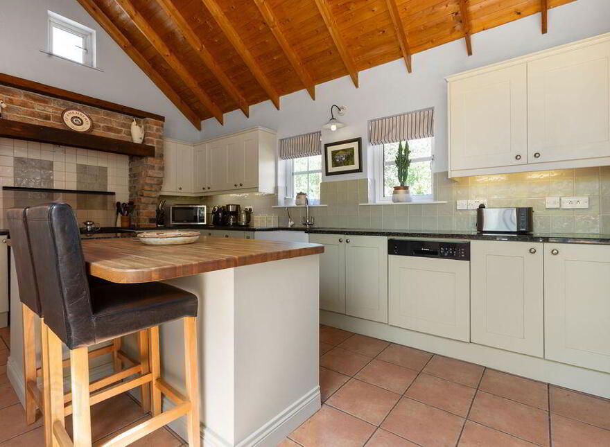 Eala Lodge, 48 Glebe Road, Castlerock, Coleraine, BT51 4SW