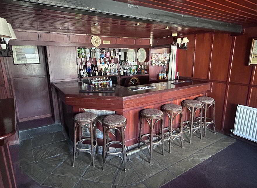 Lylehill Tavern, 96 Lylehill Road, Templepatrick, Ballyclare, BT39 0HL