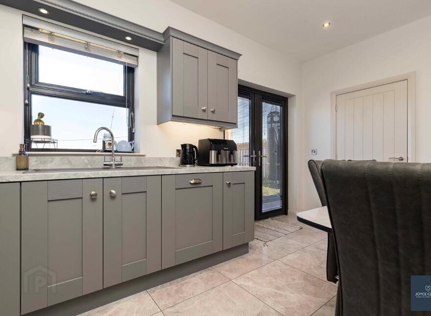 4 Broomhill Manor, Portadown, BT62 4FF