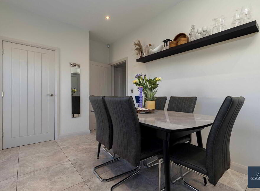 4 Broomhill Manor, Portadown, BT62 4FF