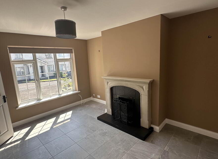 6 Crawford Square, Moville, F93X326