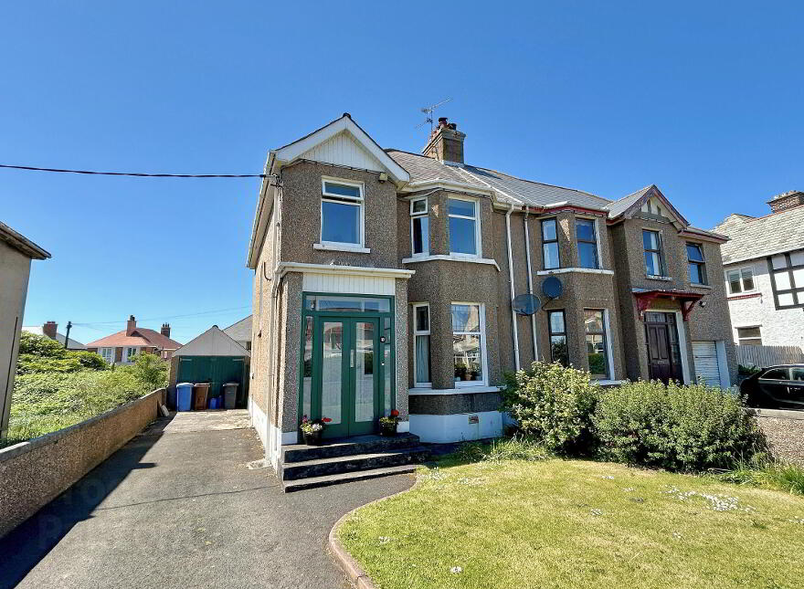 6 Hopefield Avenue, Portrush, BT56 8HB photo