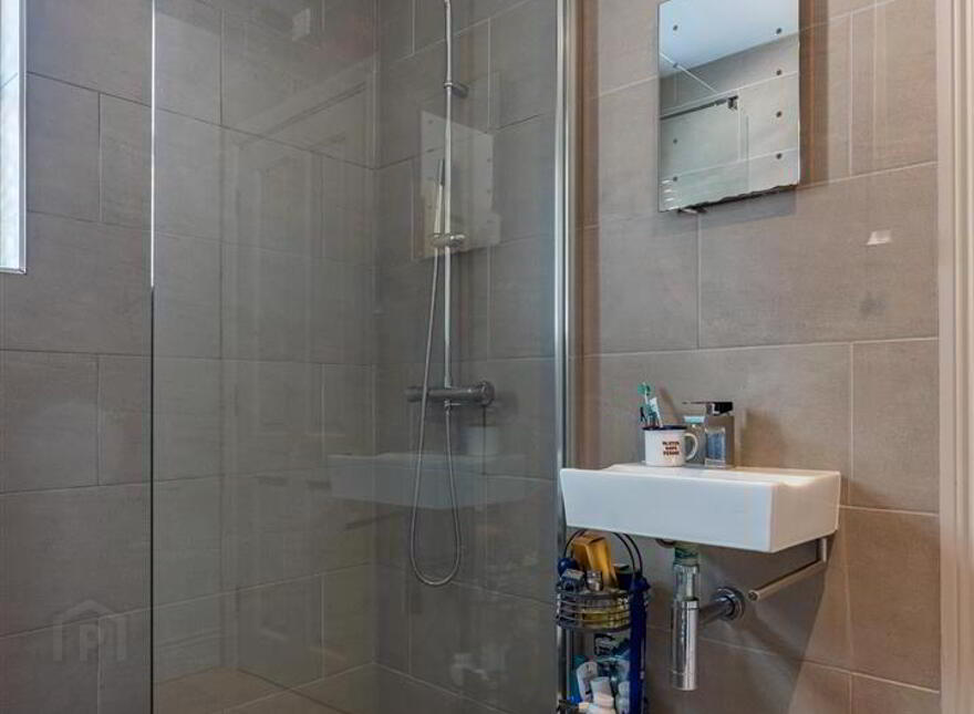 91 Ballynafie Road, Portglenone, Ballymena, BT44 8BT
