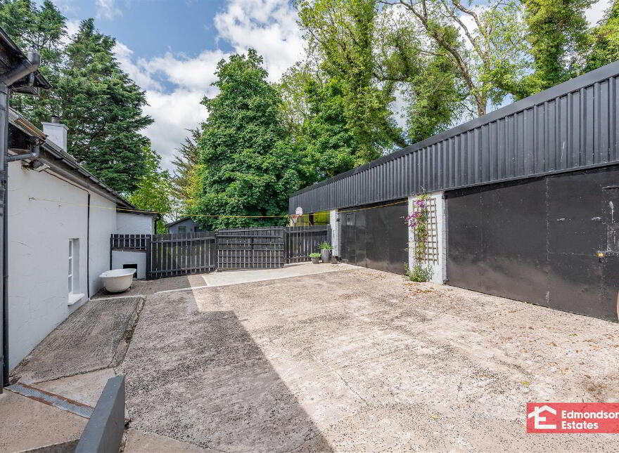 91 Ballynafie Road, Portglenone, Ballymena, BT44 8BT