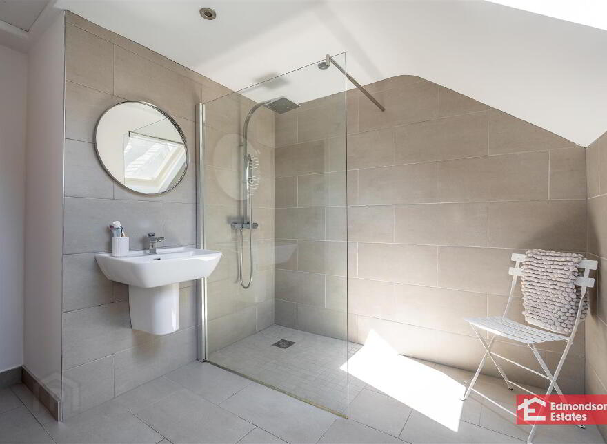 91 Ballynafie Road, Portglenone, Ballymena, BT44 8BT