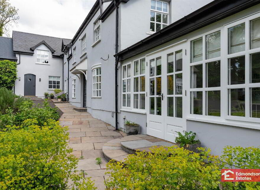 91 Ballynafie Road, Portglenone, Ballymena, BT44 8BT