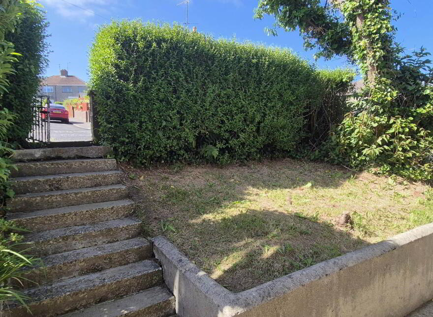 14 Oakfield Road, Derry, BT48 9BB