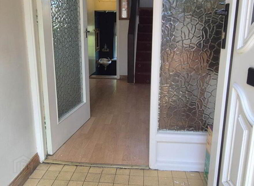 14 Oakfield Road, Derry, BT48 9BB
