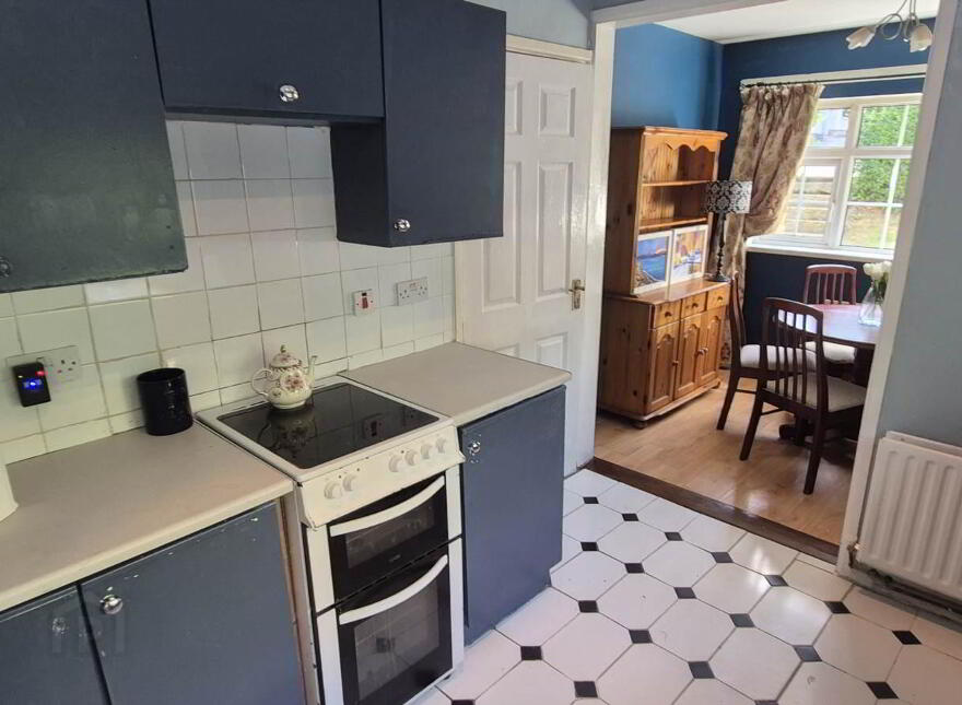 14 Oakfield Road, Derry, BT48 9BB