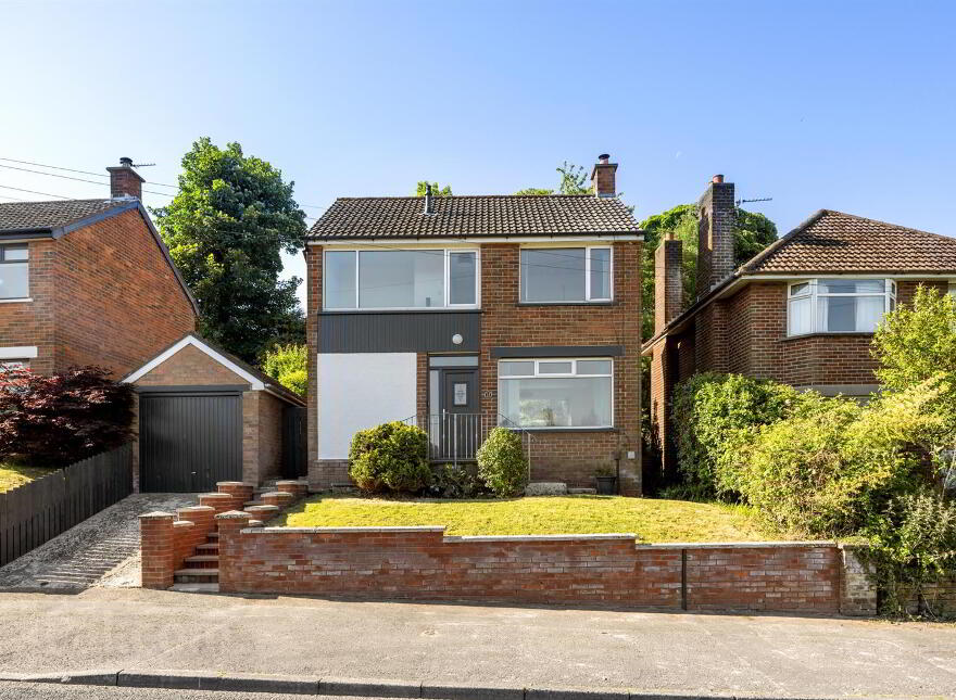 17 Gortin Park, Belfast, BT5 7EQ photo
