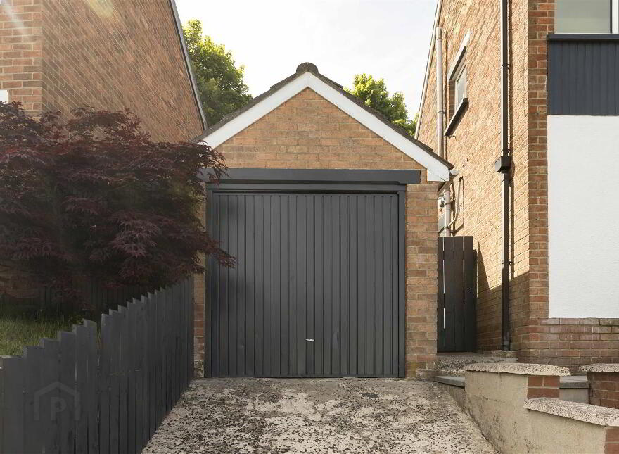 17 Gortin Park, Belfast, BT5 7EQ