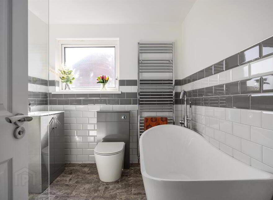 17 Gortin Park, Belfast, BT5 7EQ