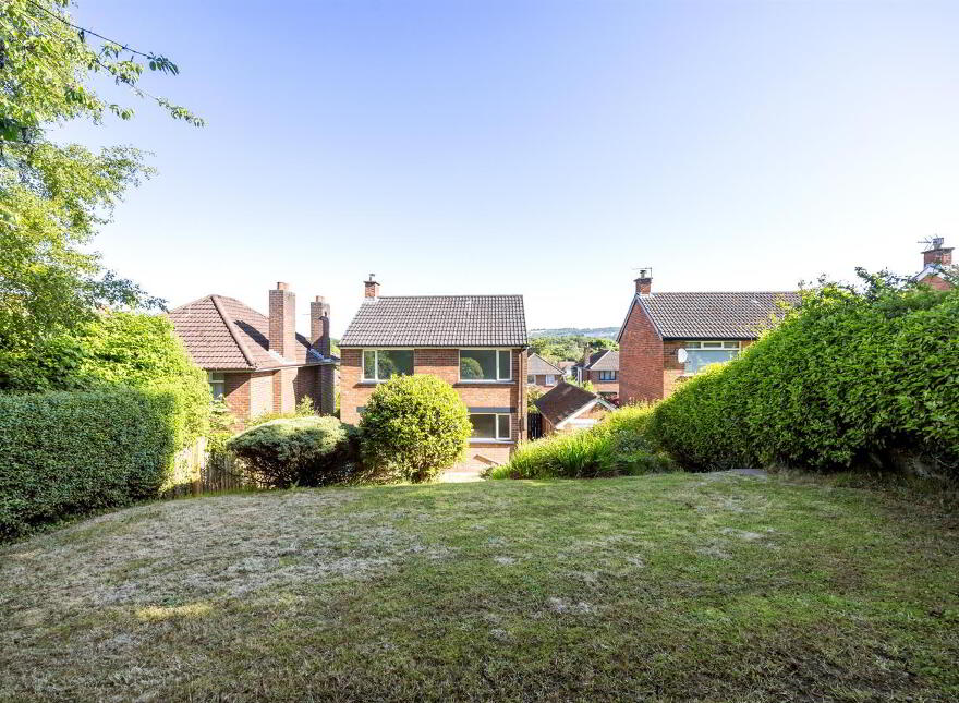 17 Gortin Park, Belfast, BT5 7EQ