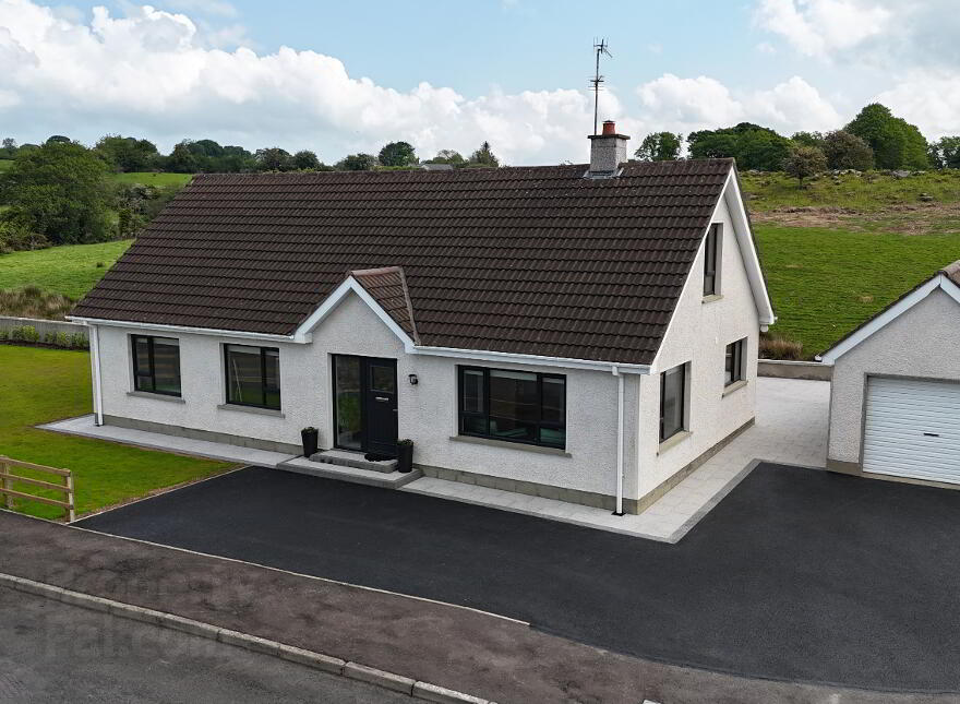 6 Mount Bernard Drive, Castlederg, BT81 7JA photo