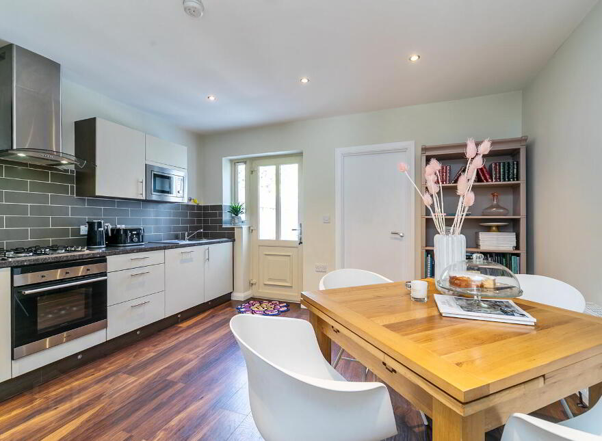 15 Gransha Wood, Dundonald, Belfast, BT16 2FG