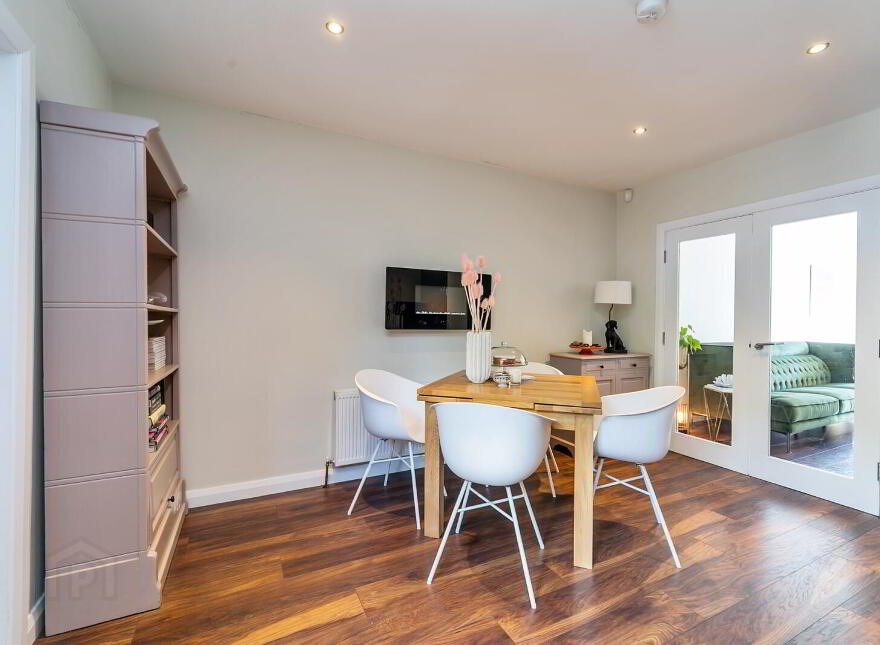 15 Gransha Wood, Dundonald, Belfast, BT16 2FG