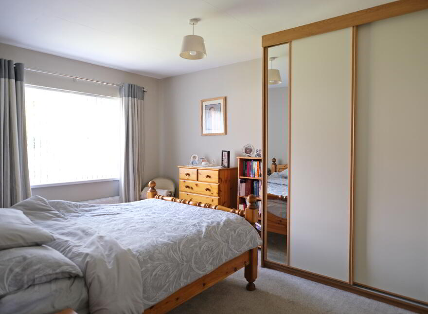 61 Glenwood Gardens, Enniskillen, BT74 7NA