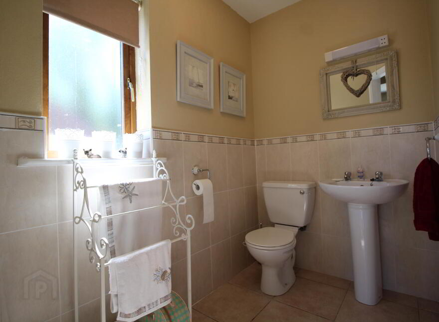 2 Cois Farraige, Kilcrohane, P75TC04