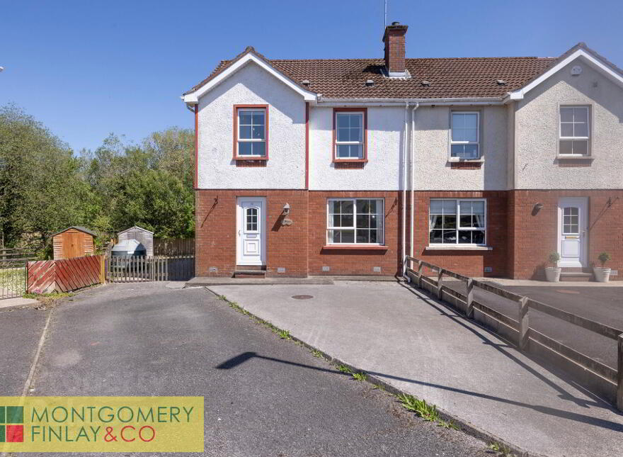 11 Fern Valley, Enniskillen, BT74 6WA photo