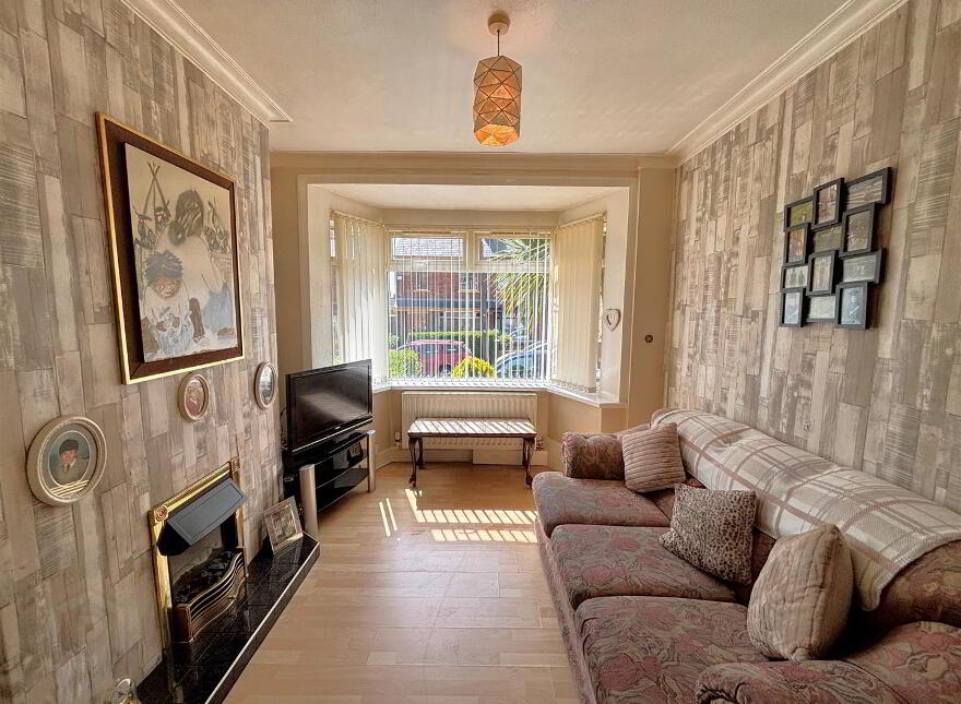 14 Somerton Gardens, Belfast, BT15 3LN