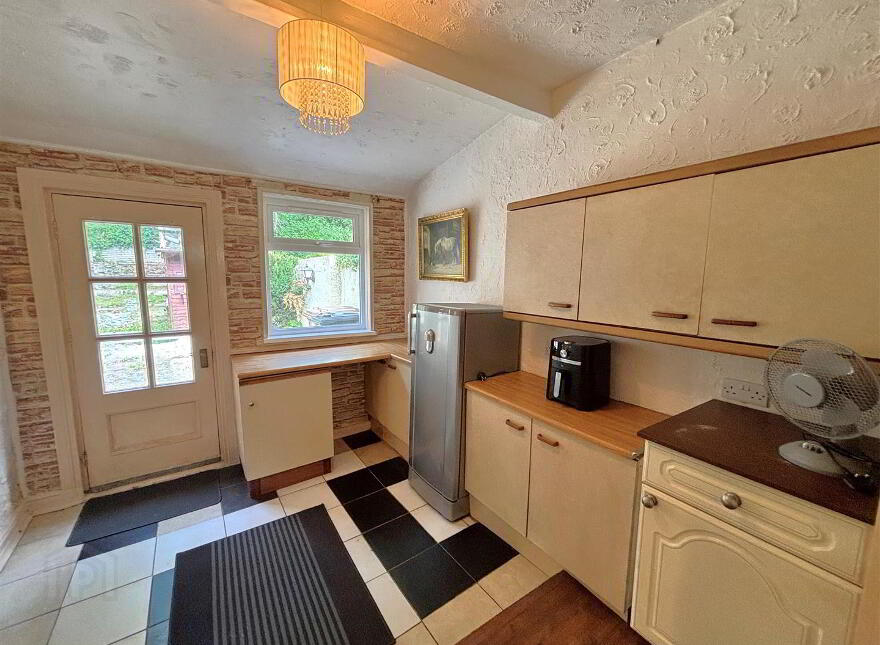 14 Somerton Gardens, Belfast, BT15 3LN