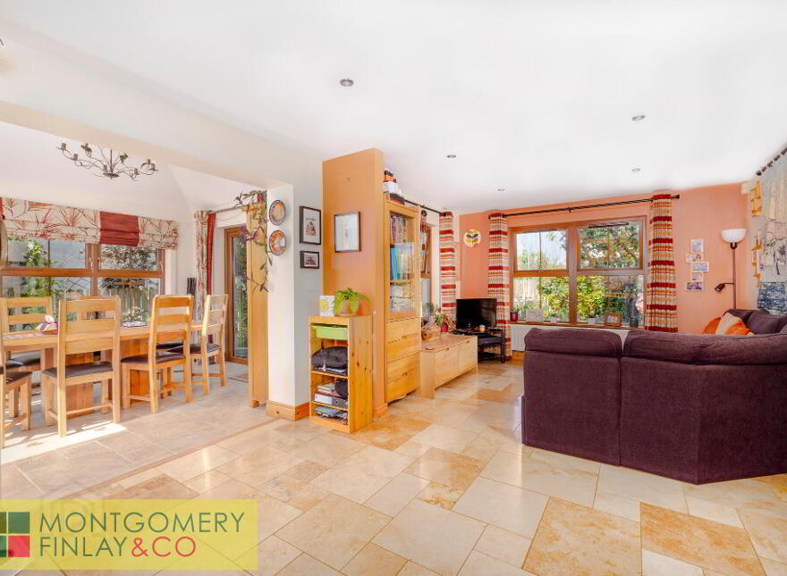 10 The Commons, Bellanaleck, Enniskillen, BT92 2BD