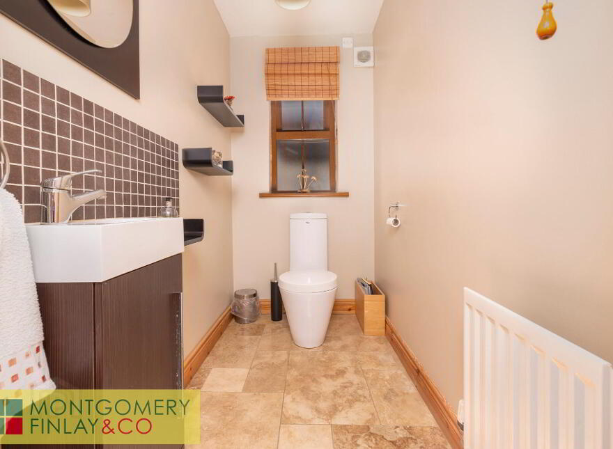 10 The Commons, Bellanaleck, Enniskillen, BT92 2BD