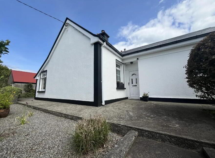Woodville, Crossmolina, F26Y430 photo