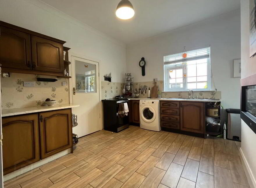 Woodville, Crossmolina, F26Y430