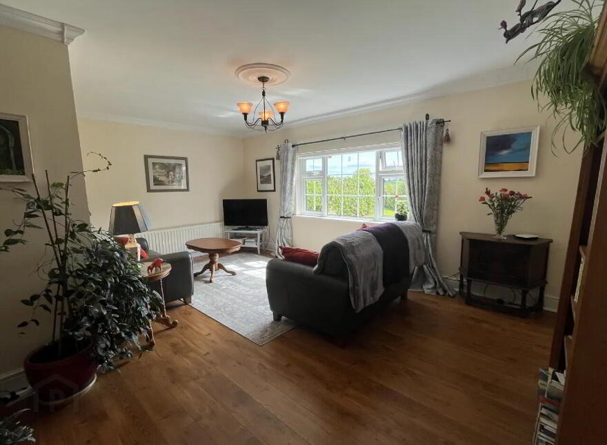 Woodville, Crossmolina, F26Y430