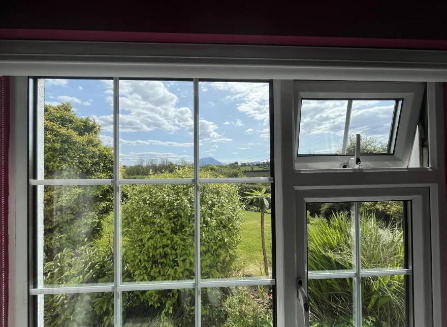 Woodville, Crossmolina, F26Y430