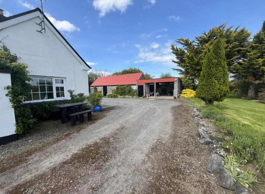 Woodville, Crossmolina, F26Y430