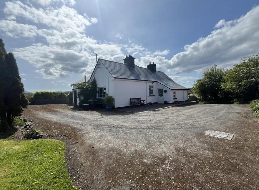 Woodville, Crossmolina, F26Y430