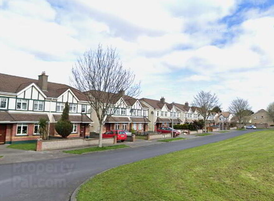 Saddlers Crescent, Mulhuddart, Dublin, D15 photo