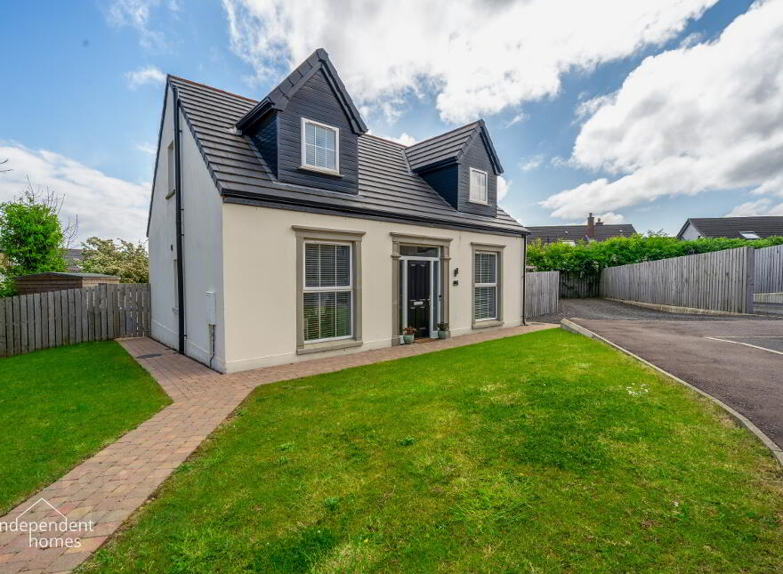 7 Beech Hill View, Larne, BT40 2FT photo