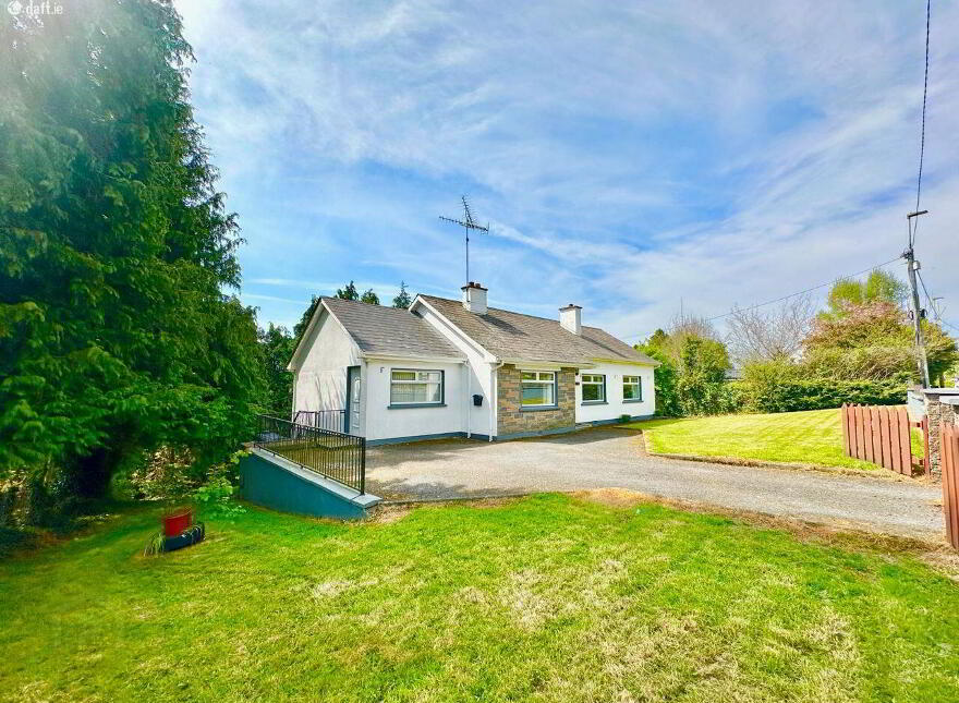 Cedar Crest, Latlurcan, Monaghan Town