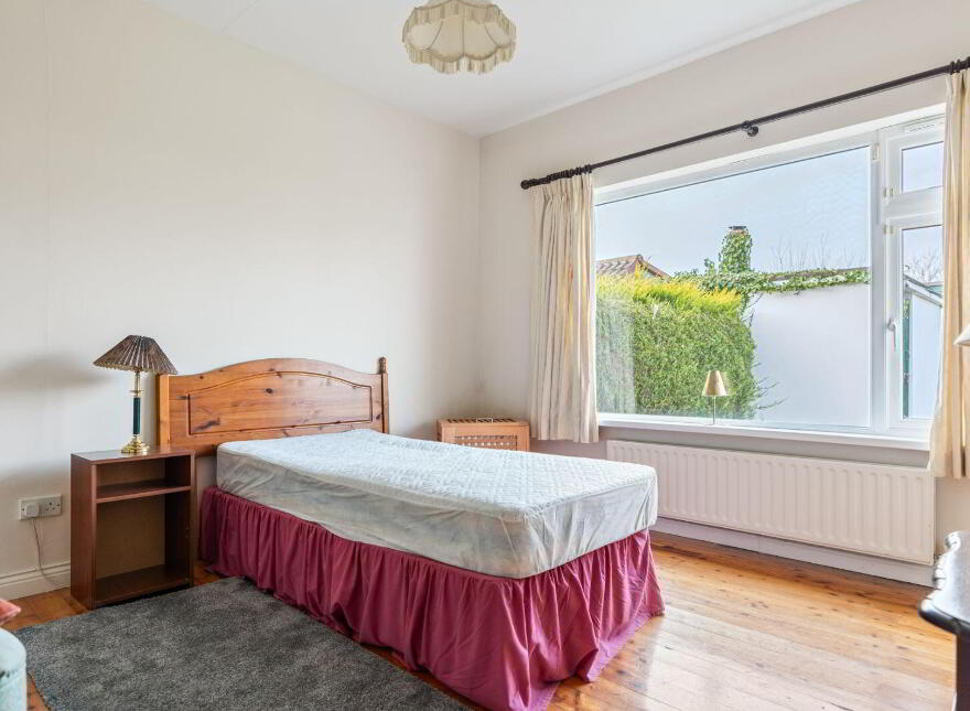 4 Love Lane, Charleville