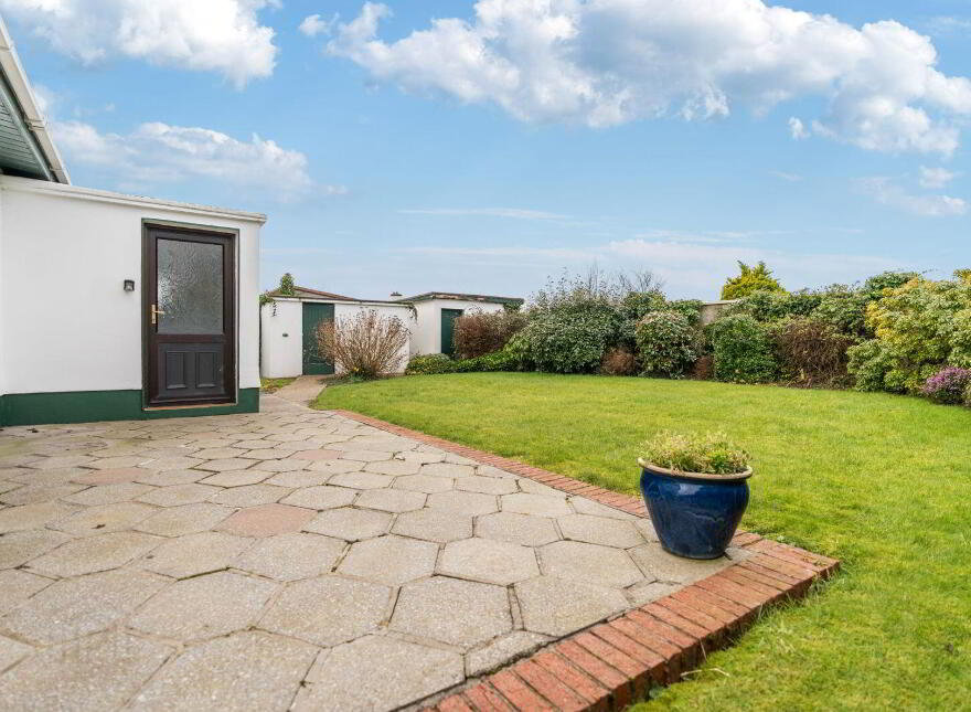 4 Love Lane, Charleville