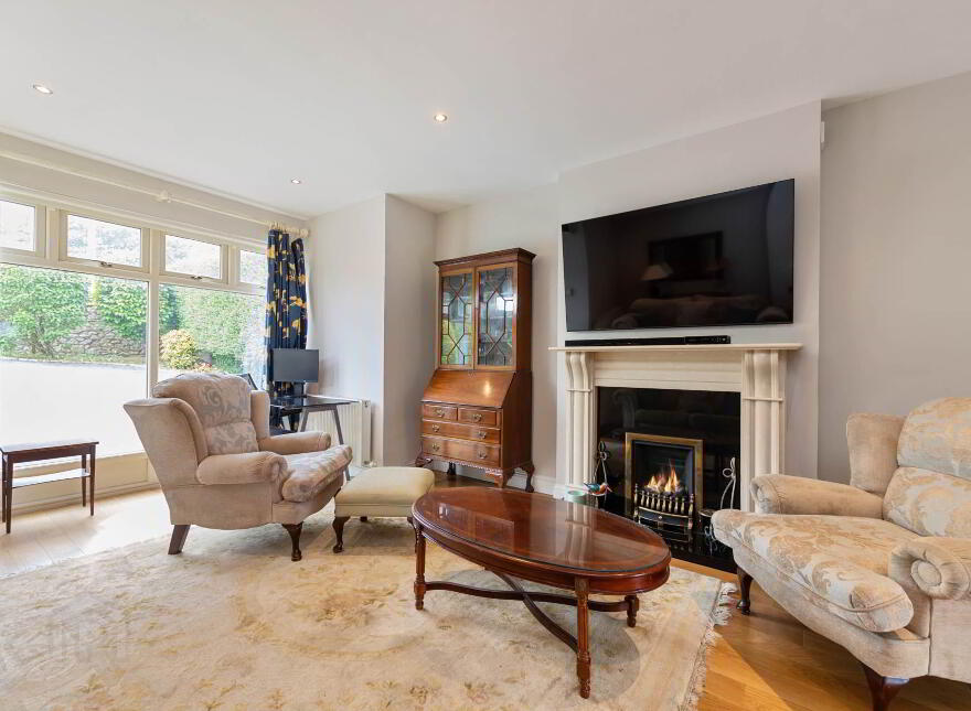 Greentops, Bray Road, Foxrock, Dublin, D18E1W5