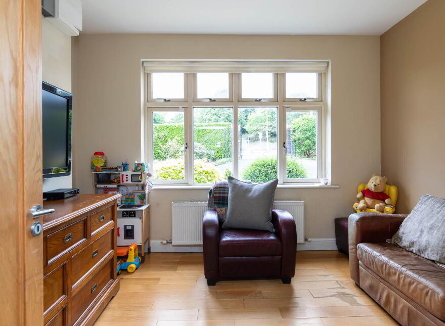 Greentops, Bray Road, Foxrock, Dublin, D18E1W5