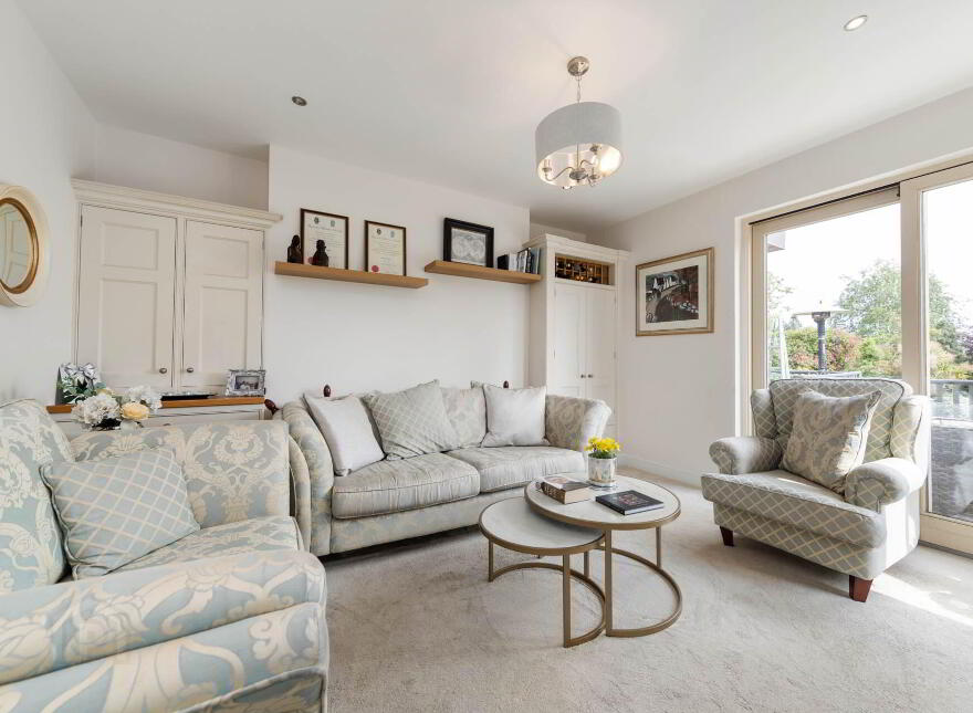 Greentops, Bray Road, Foxrock, Dublin, D18E1W5