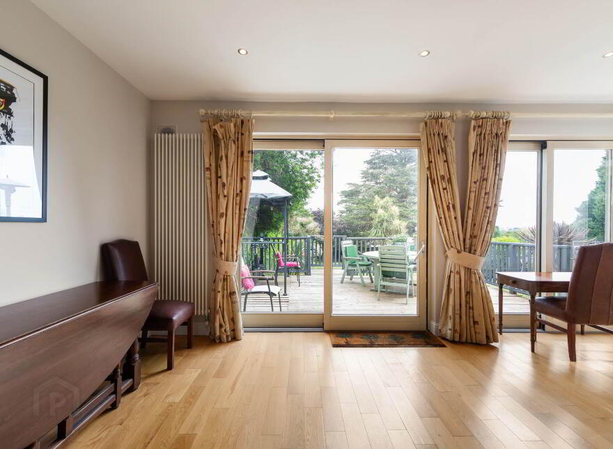 Greentops, Bray Road, Foxrock, Dublin, D18E1W5